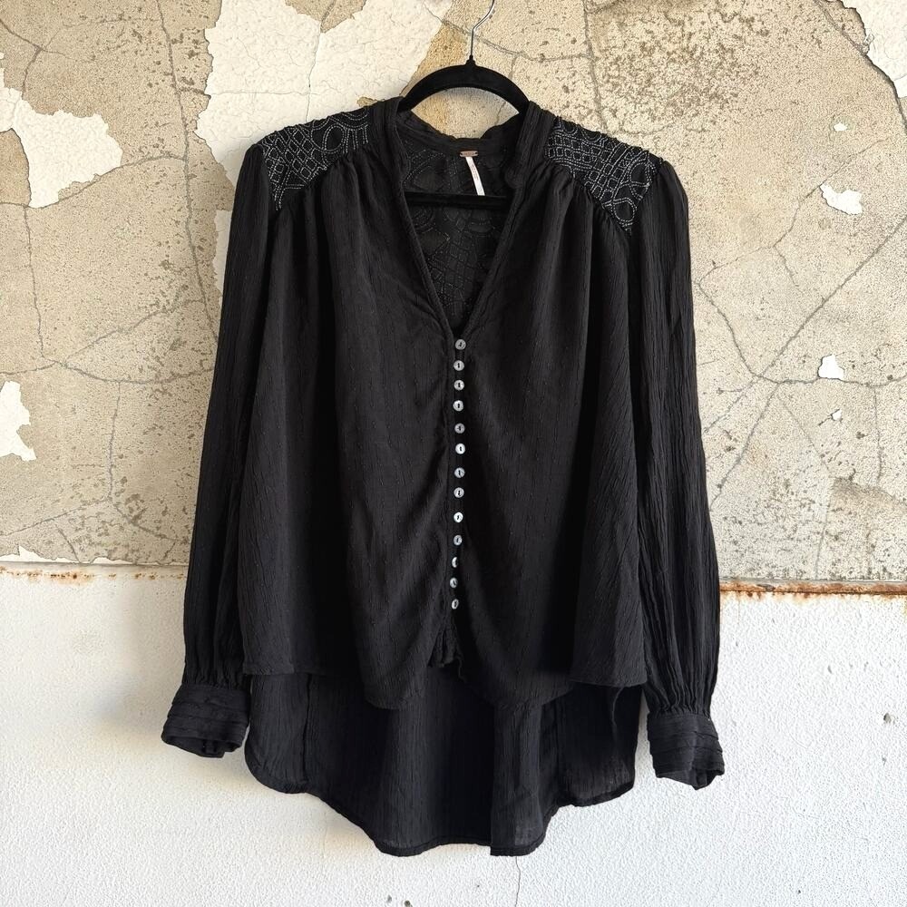 Free‎ People Tunic Top Embroidered Button Front High Low Long Sleeve Boho Top
